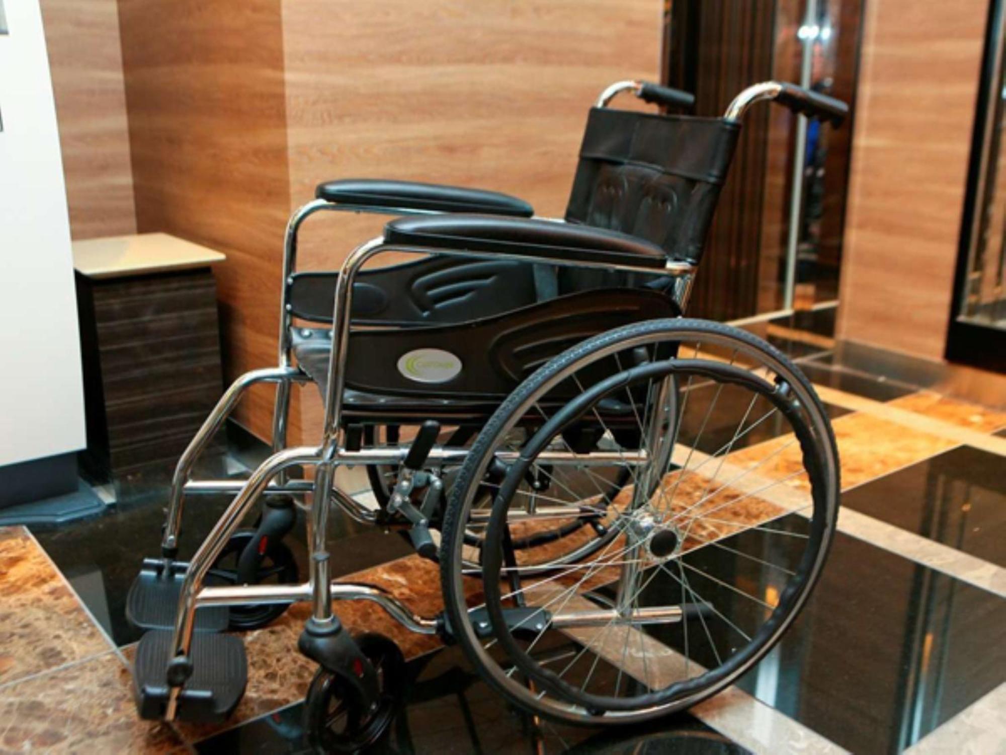 טוקיו Apa Hotel Ueno Okachimachi Ekimae Minami מראה חיצוני תמונה